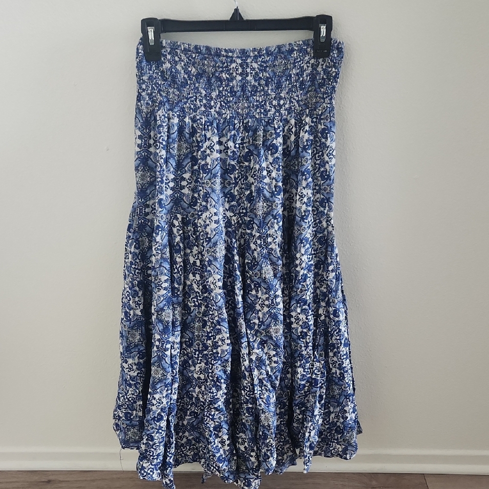 Philosophy Blue and White Floral A-Line Skirt